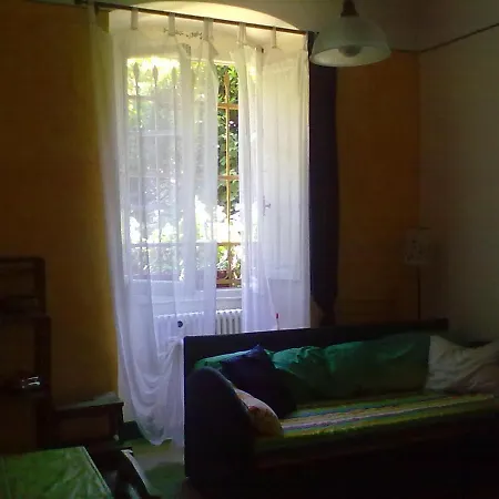 Casa Di Con Giardino Διαμέρισμα *